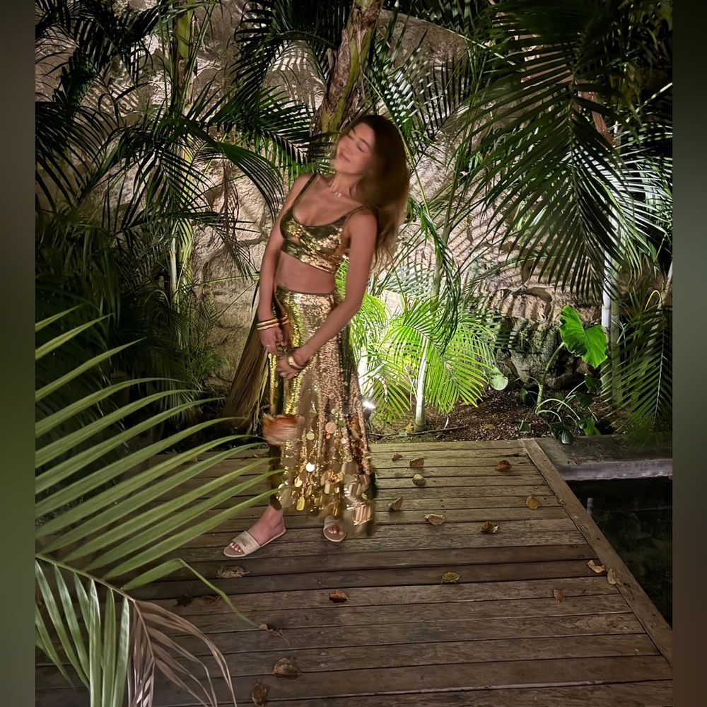 Rabanne x H&M gold set